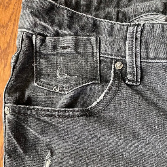 Free People - black, distressed skinny jeans - Picture 4 of 8